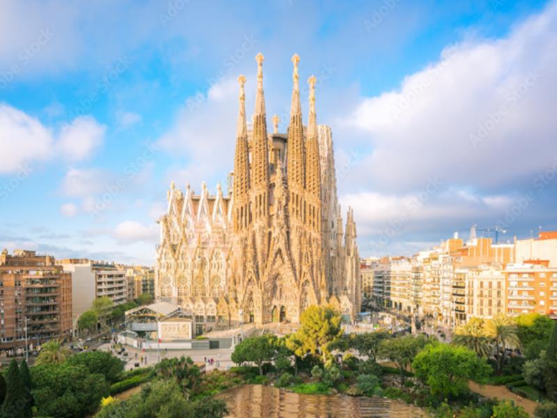 Endülüs’ten Katalonya’ya Masalsı Büyük İspanya & Endülüs Turu Elhamra Sarayı Dahil | 7 Gece | İstanbul Çıkış | Bcn - Mad |Thy 24.10