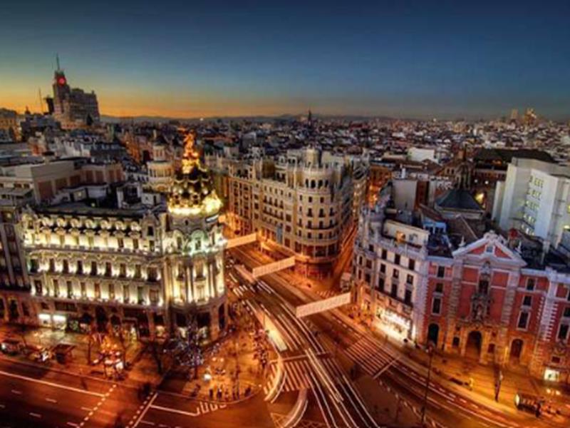 Endülüs’ten Katalonya’ya Masalsı Büyük İspanya & Endülüs Turu Elhamra Sarayı Dahil | 7 Gece | İstanbul Çıkış | Mad - Bcn | Thy 08.11